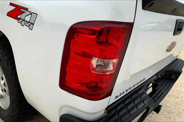 Photo of 2008 Summit White Chevrolet Silverado 1500