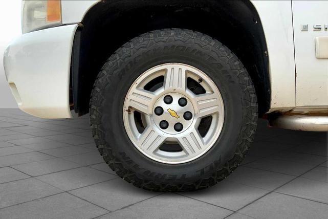 Photo of 2008 Summit White Chevrolet Silverado 1500