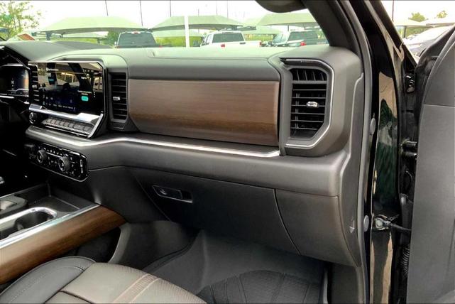 Photo of 2025 Black Chevrolet Silverado 1500