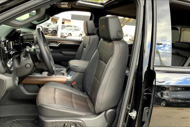 Photo of 2025 Black Chevrolet Silverado 1500