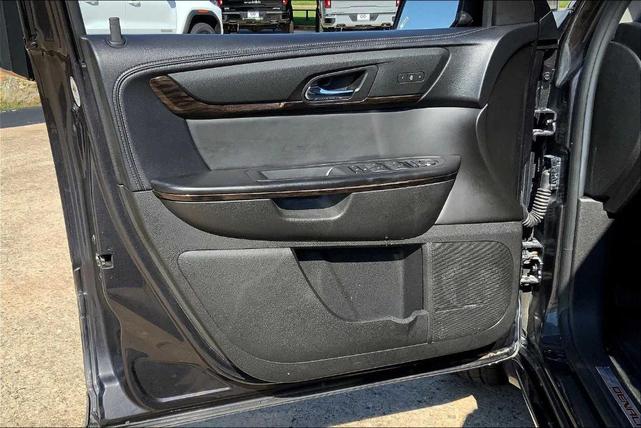 Photo of 2013 Iridium Metallic GMC Acadia