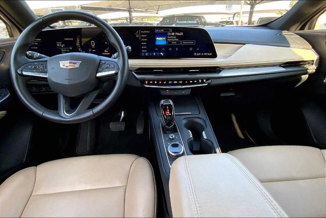 Photo of 2025 Stellar Black Metallic Cadillac XT4