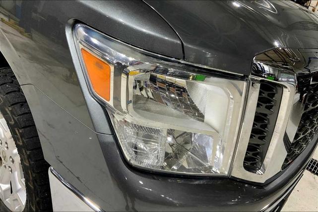Photo of 2016 Gun Metallic Nissan Titan XD