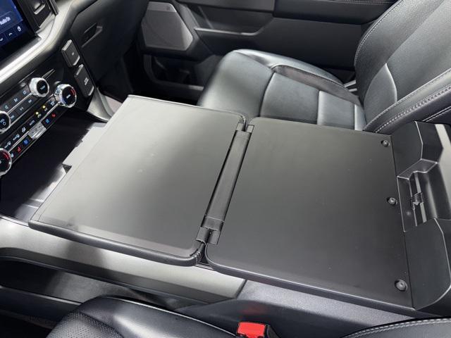 Photo of 2024 Agate Black Metallic Ford F-150