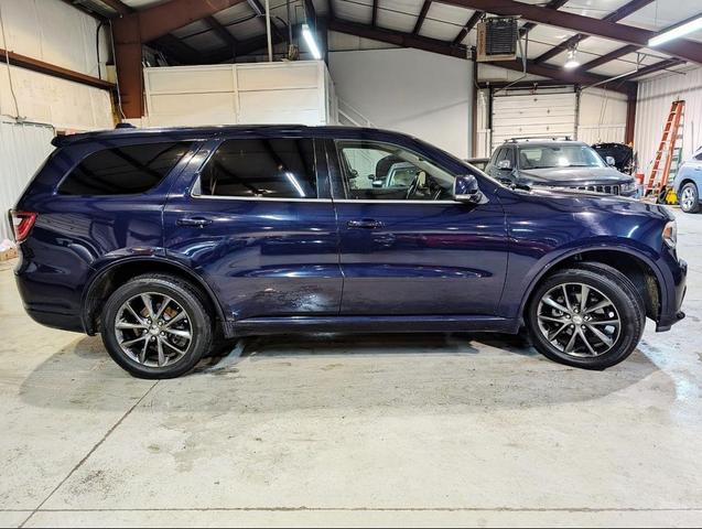 Photo of 2017 Blue Dodge Durango