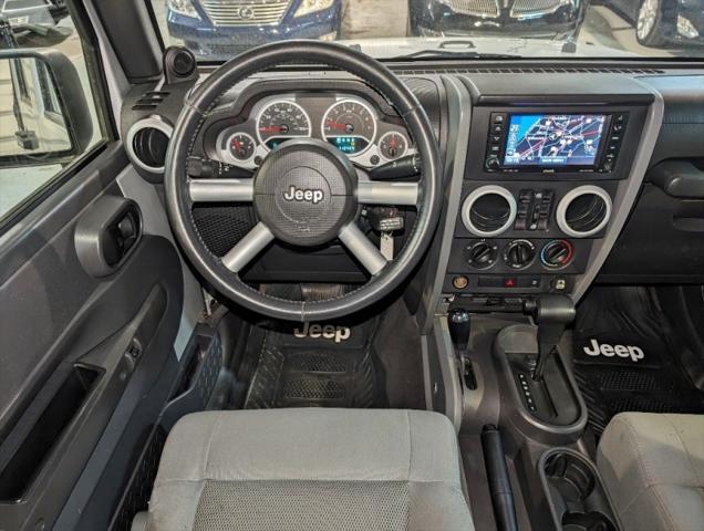 Photo of 2008 Silver Jeep Wrangler