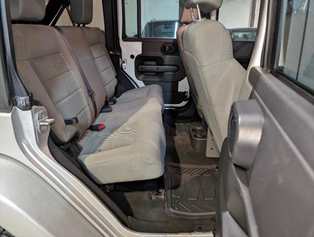 Photo of 2008 Silver Jeep Wrangler
