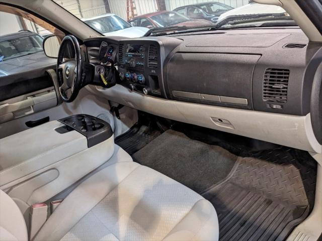 Photo of 2008 Blue Chevrolet Silverado 1500