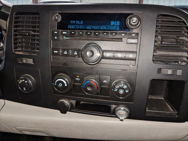 Photo of 2008 Blue Chevrolet Silverado 1500