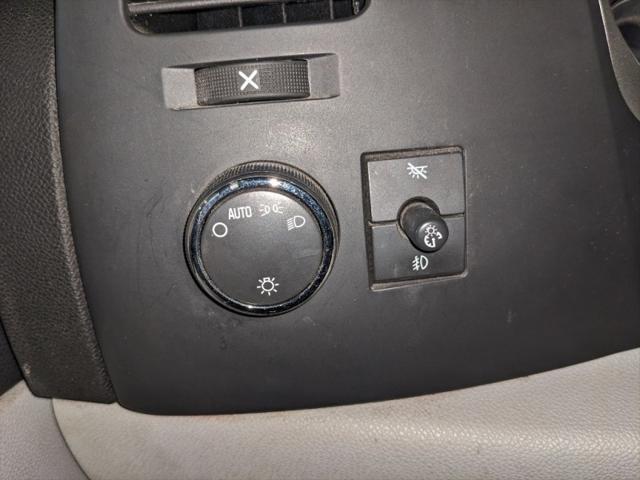 Photo of 2008 Blue Chevrolet Silverado 1500