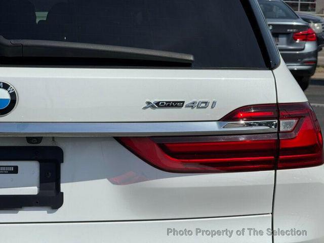 Photo of 2021 Alpine White BMW X7