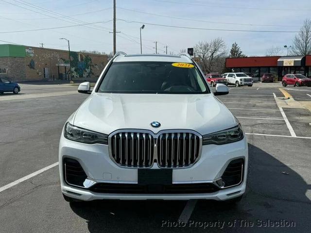 Photo of 2021 Alpine White BMW X7