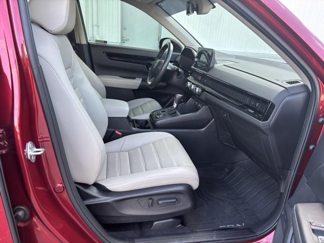 Photo of 2023 Radiant Red Metallic Honda CR-V