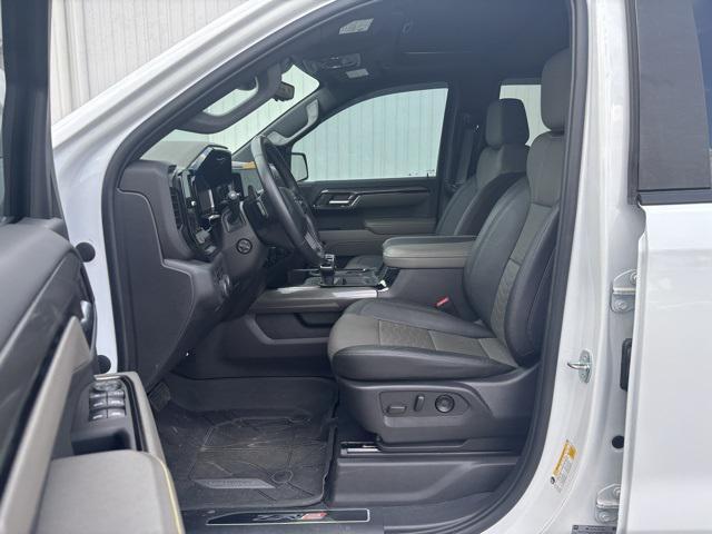 Photo of 2023 Summit White Chevrolet Silverado 1500