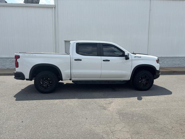Photo of 2023 Summit White Chevrolet Silverado 1500