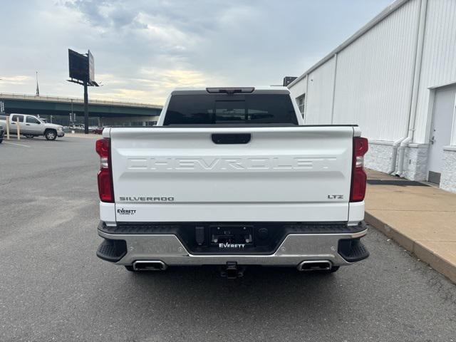 Photo of 2022 Summit White Chevrolet Silverado 1500