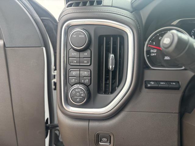 Photo of 2022 Summit White Chevrolet Silverado 1500