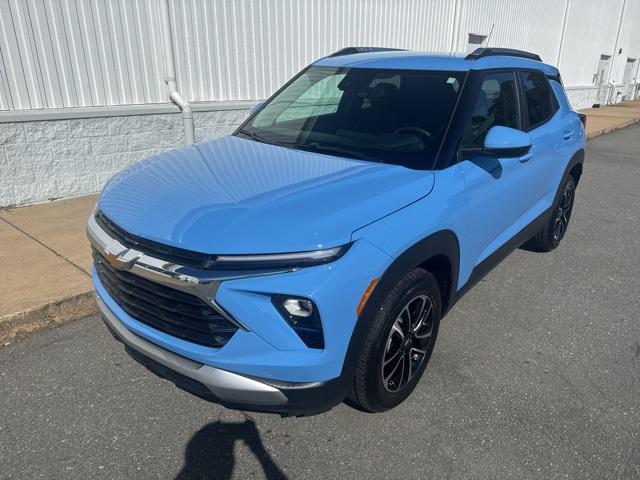Photo of 2024 Fountain Blue Chevrolet Trailblazer