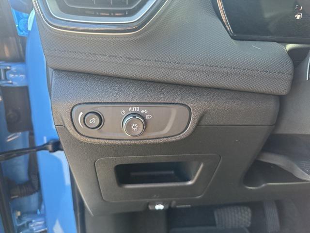 Photo of 2024 Fountain Blue Chevrolet Trailblazer