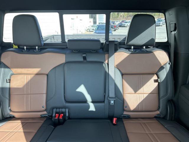 Photo of 2025 Sterling Gray Metallic Chevrolet Silverado 1500