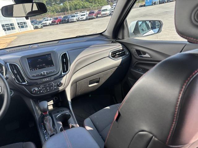 Photo of 2024 Summit White Chevrolet Equinox