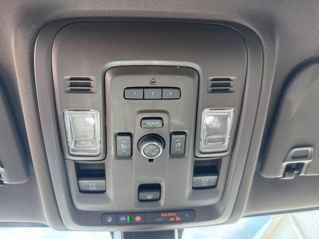 Photo of 2022 Empire Beige Metallic Chevrolet Tahoe