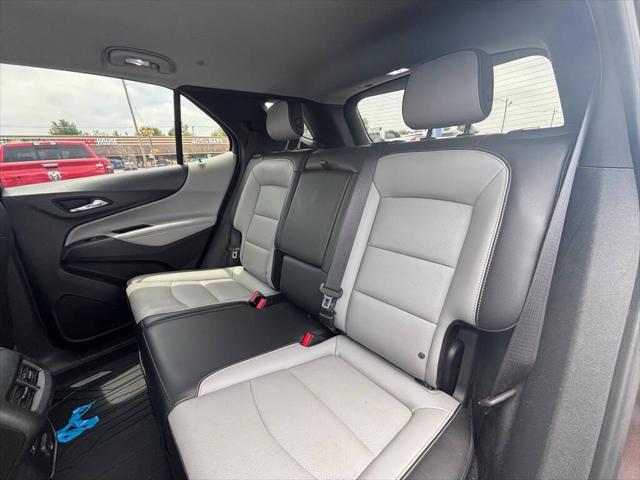 Photo of 2020 Chocolate Metallic Chevrolet Equinox