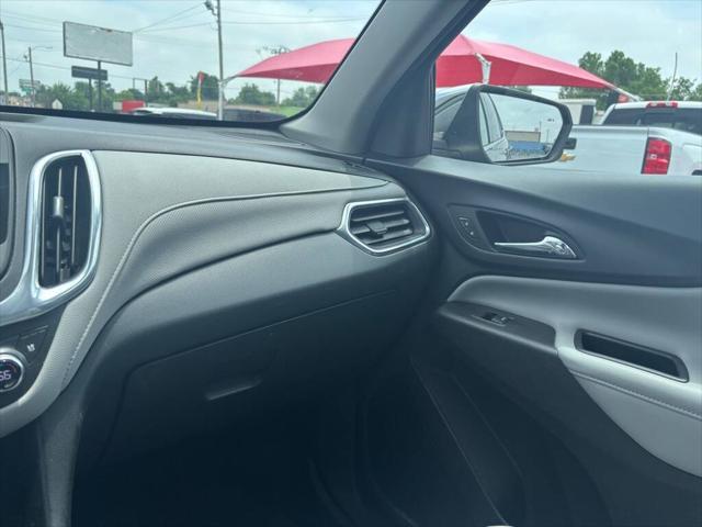 Photo of 2020 Chocolate Metallic Chevrolet Equinox