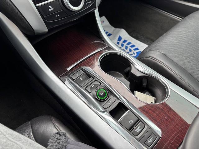 Photo of 2016 Graphite Luster Metallic Acura TLX