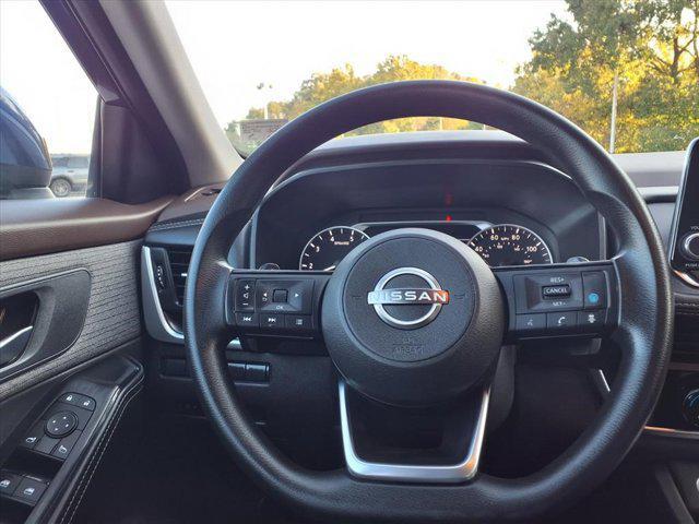 Photo of 2023 Caspian Blue Metallic Nissan Rogue