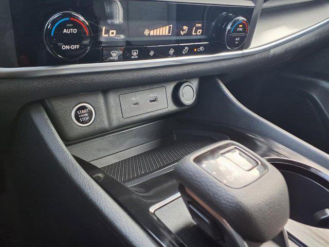 Photo of 2023 Caspian Blue Metallic Nissan Rogue
