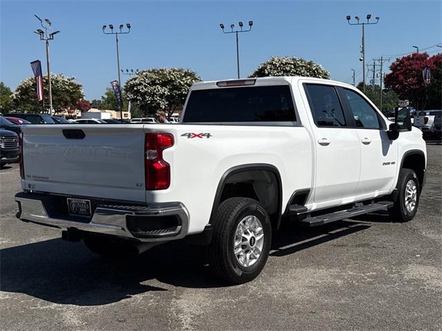Photo of 2023 Summit White Chevrolet Silverado 2500