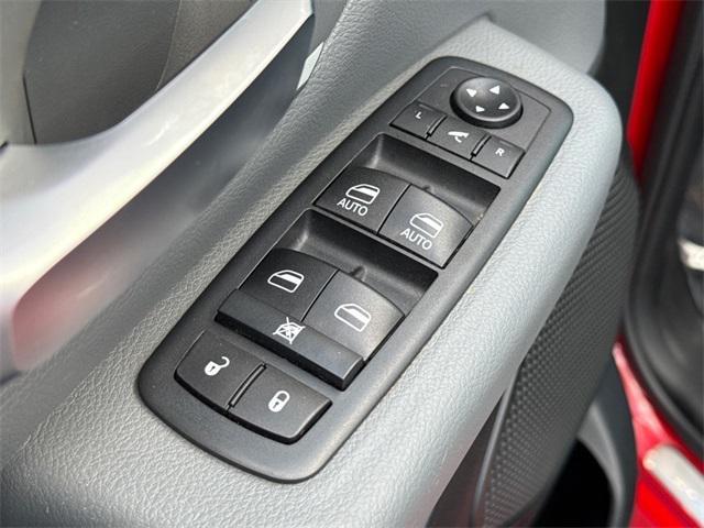 Photo of 2020 Flame Red Clearcoat RAM 1500