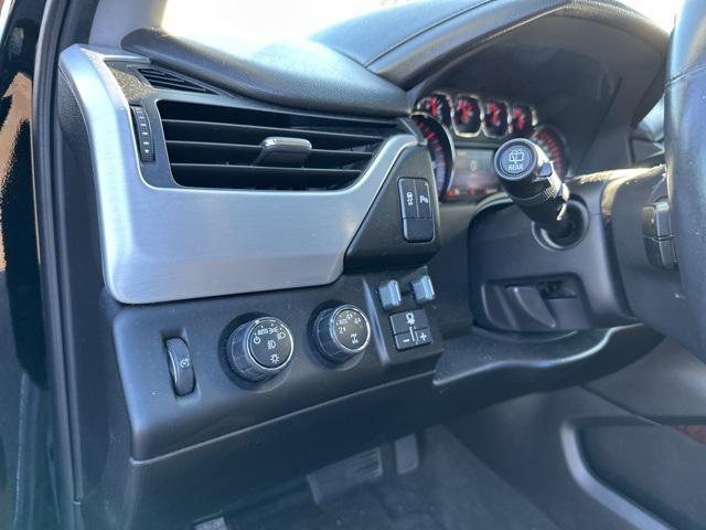Photo of 2015 Onyx Black GMC Yukon
