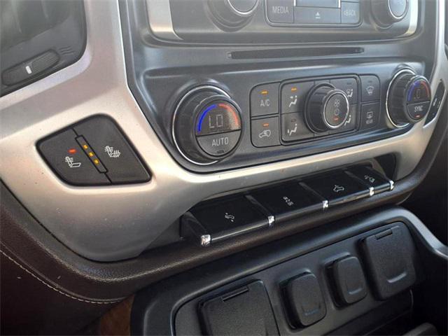 Photo of 2018 White Frost Tricoat GMC Sierra 1500