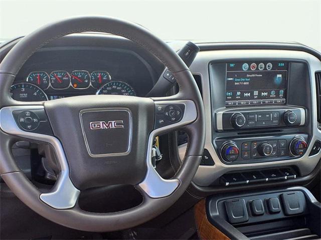 Photo of 2018 White Frost Tricoat GMC Sierra 1500