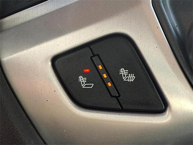 Photo of 2018 White Frost Tricoat GMC Sierra 1500