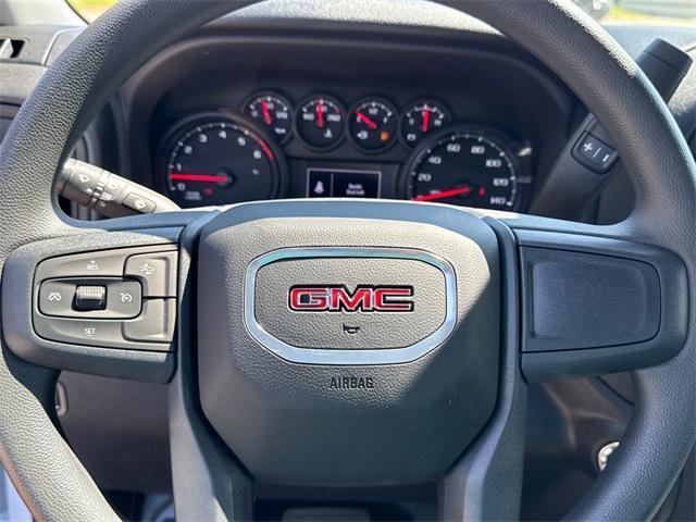 Photo of 2025 Summit White GMC Sierra 2500