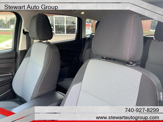Photo of 2017 Canyon Ridge Ford Escape