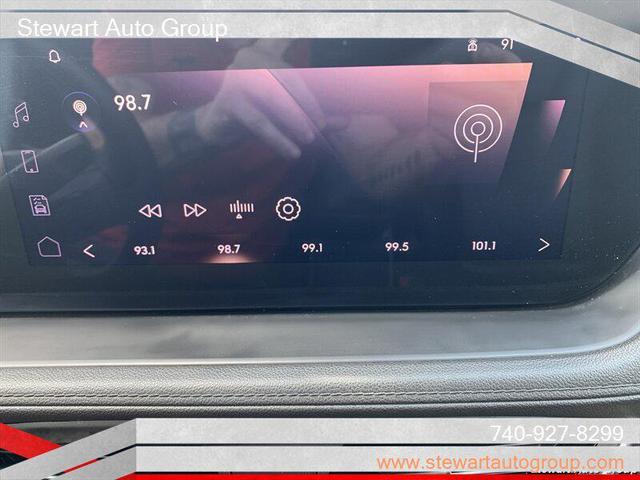 Photo of 2024 Summit White Buick Encore GX