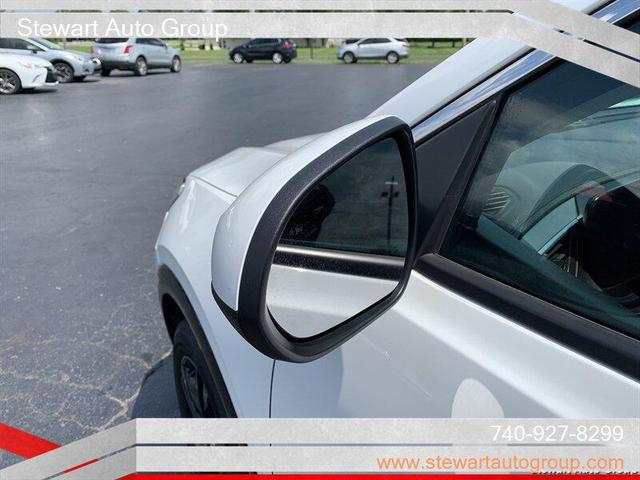 Photo of 2024 Summit White Buick Encore GX