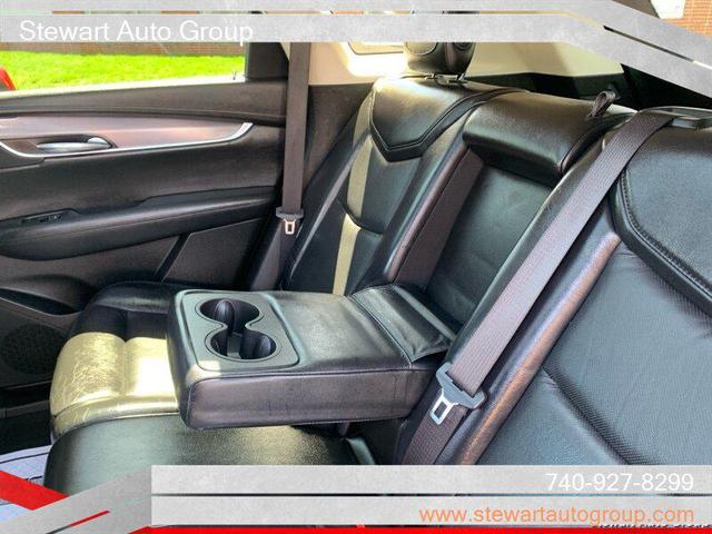Photo of 2017 Bronze Dune Metallic Cadillac XT5