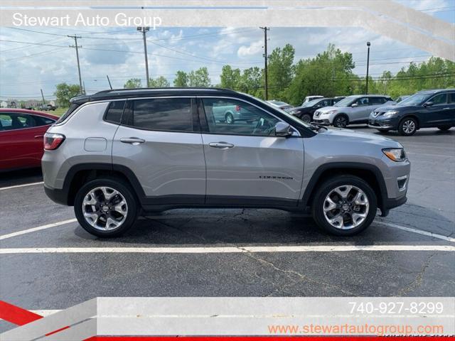 Photo of 2019 Granite Crystal Metallic Clearcoat Jeep Compass