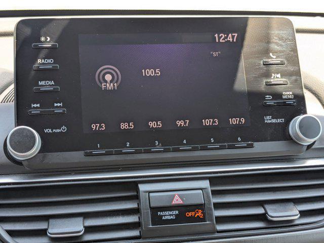 Photo of 2018 Lunar Silver Metallic Honda Accord