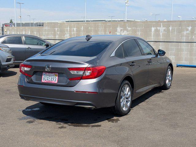 Photo of 2018 Lunar Silver Metallic Honda Accord