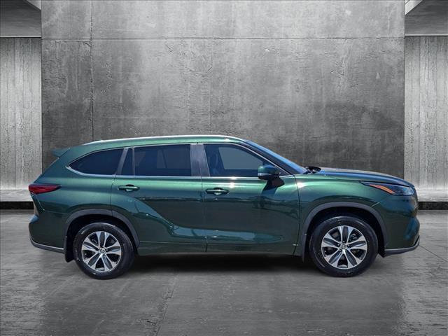 Photo of 2023 Cypress Toyota Highlander