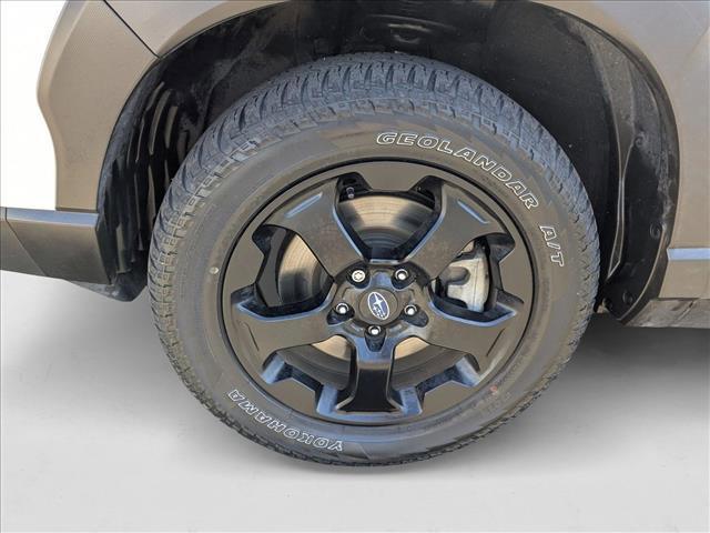 Photo of 2022 Crystal White Pearl Subaru Forester