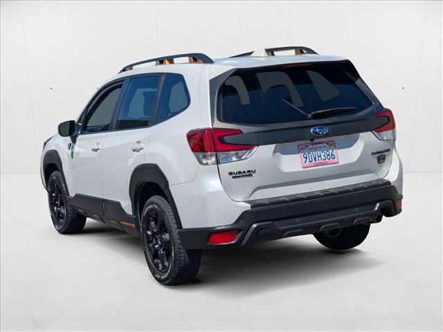 Photo of 2022 Crystal White Pearl Subaru Forester