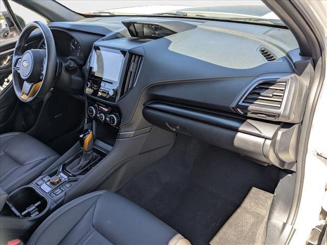 Photo of 2022 Crystal White Pearl Subaru Forester