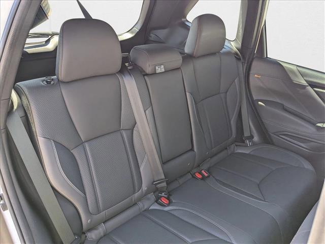 Photo of 2022 Crystal White Pearl Subaru Forester